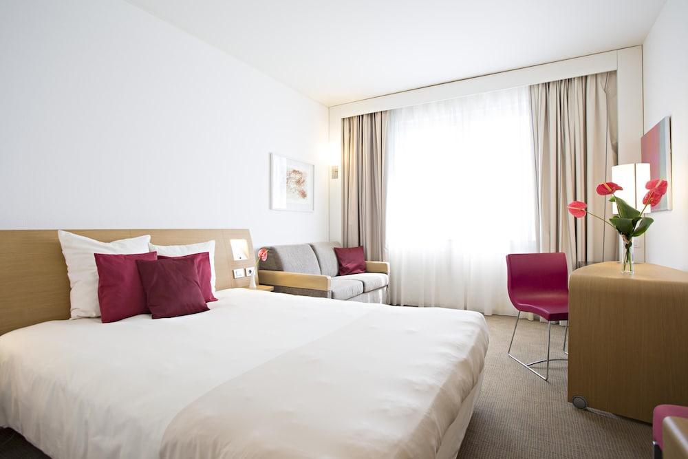 Novotel Salerno Est Arechi Esterno foto