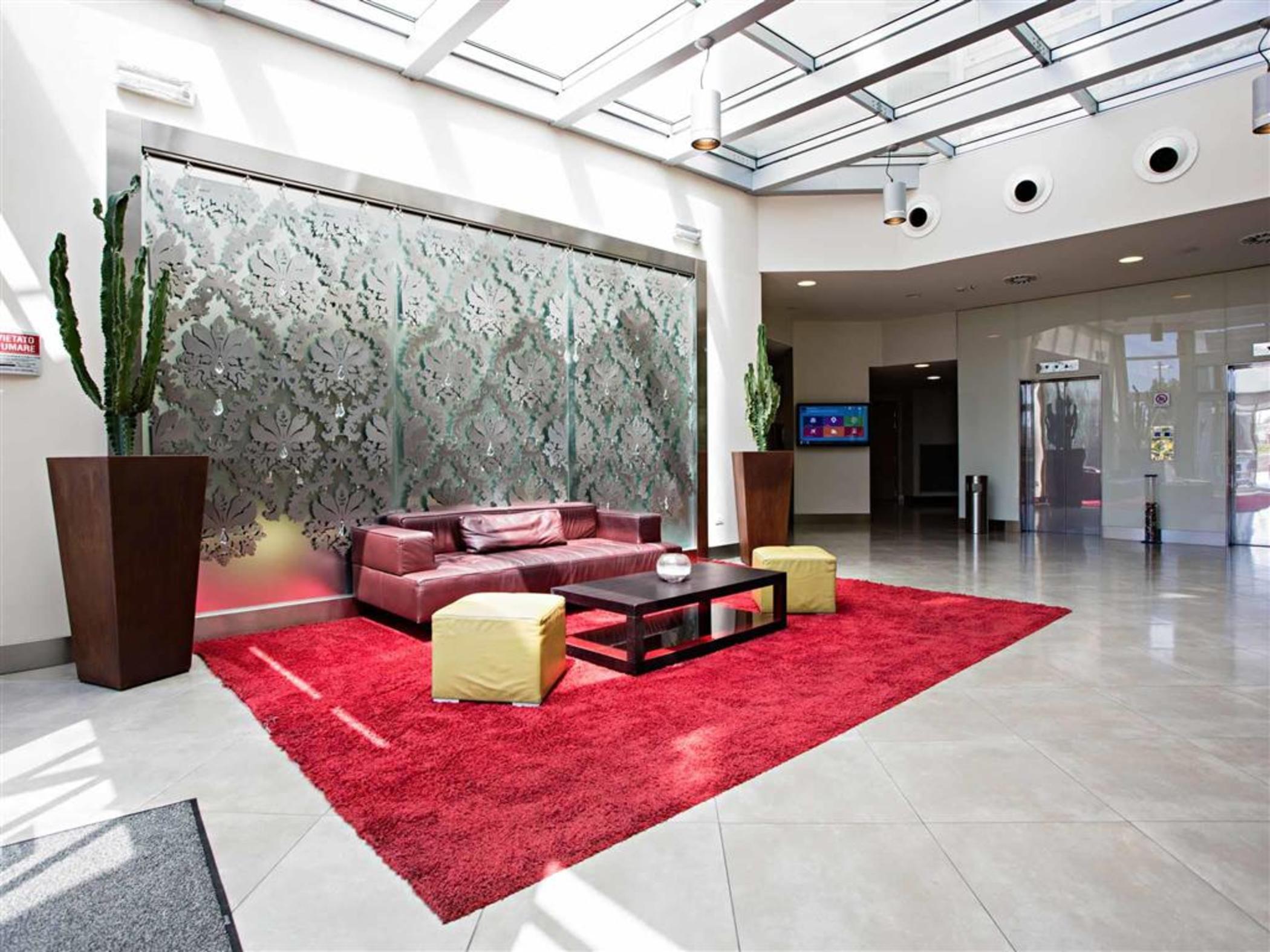 Novotel Salerno Est Arechi Esterno foto