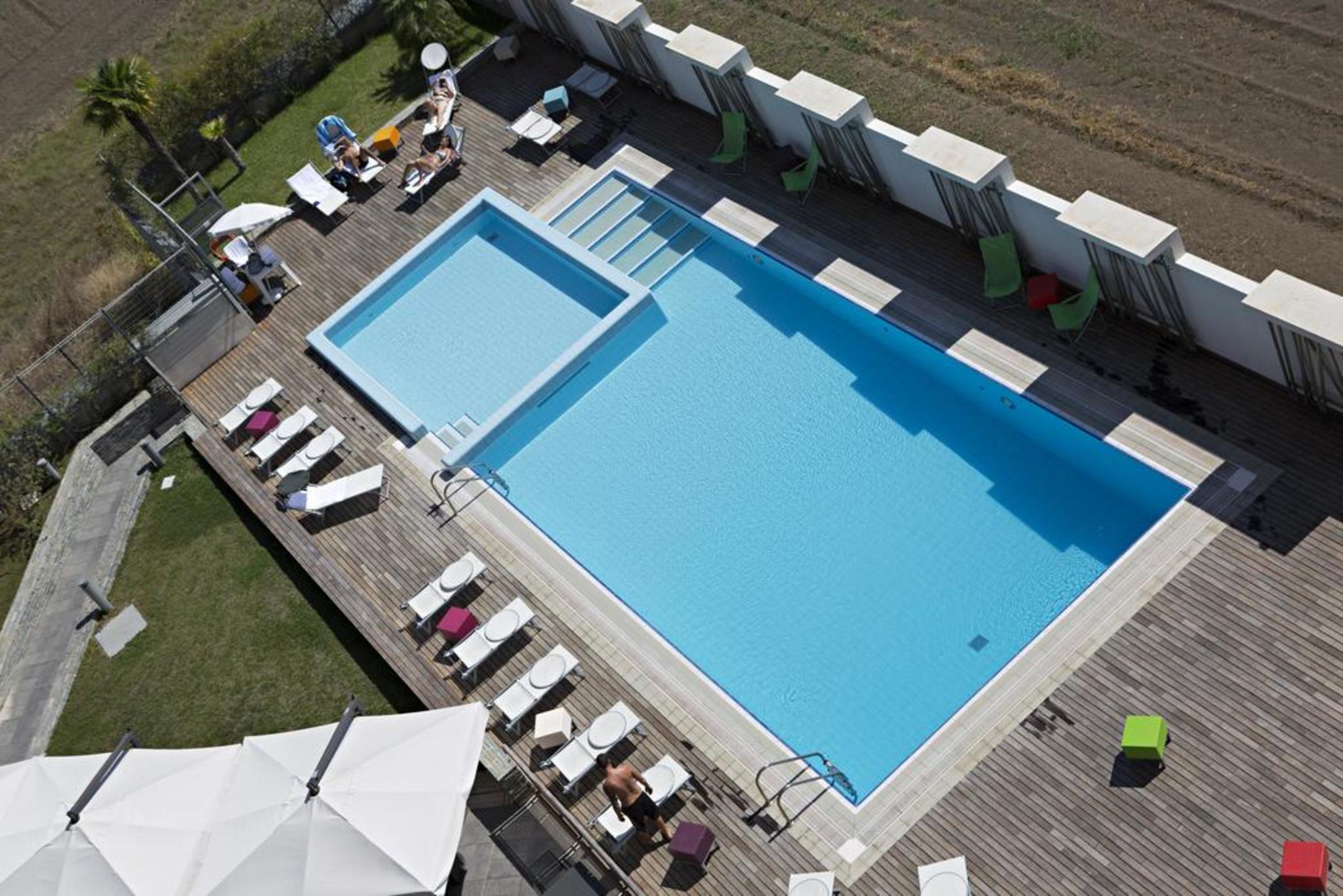 Novotel Salerno Est Arechi Esterno foto