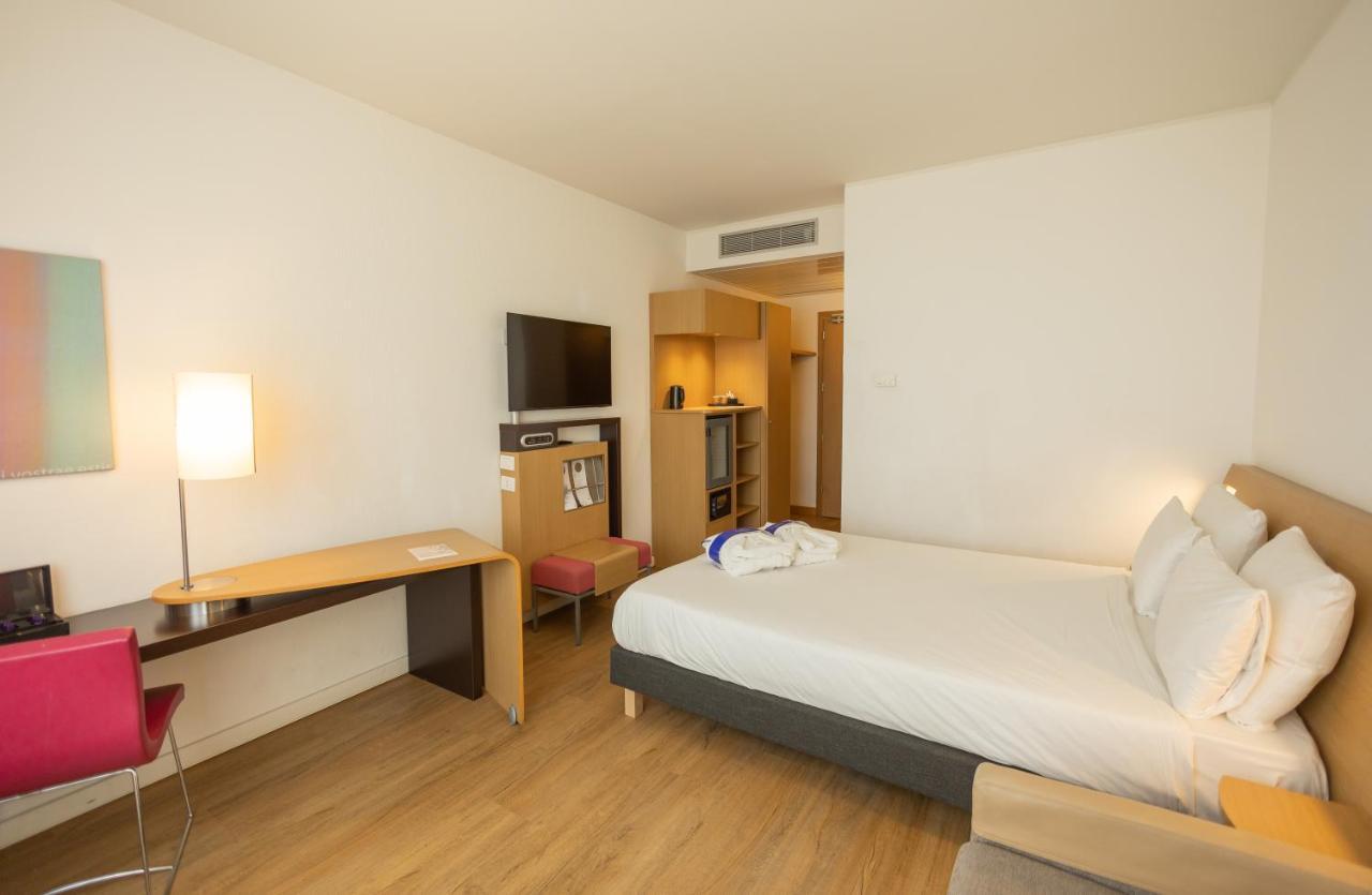 Novotel Salerno Est Arechi Esterno foto