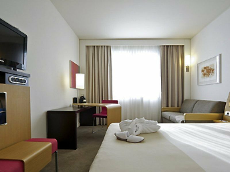 Novotel Salerno Est Arechi Camera foto