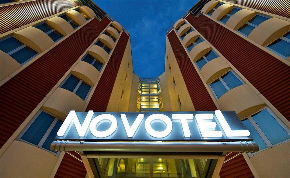 Novotel Salerno Est Arechi Esterno foto